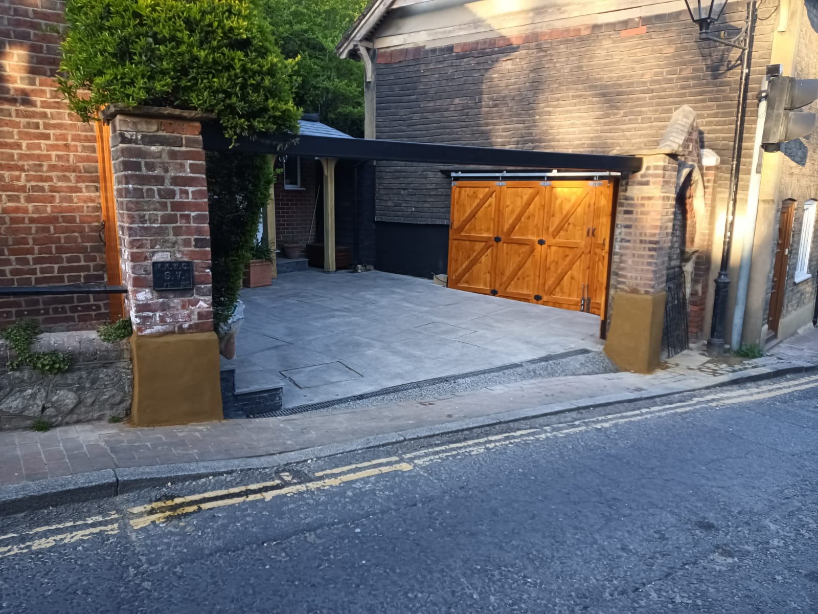 Dormer and flat roof detailing by Cover It Building in Maidstone, Kent